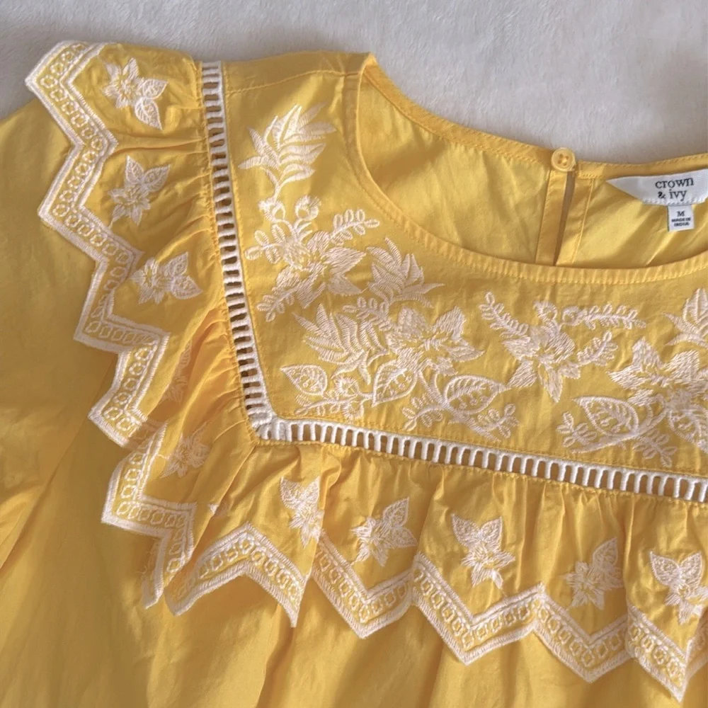 Crown & Ivy | Embroidered Ruffle Yoke Short Sleeve Zigzag Hem Top Yellow/White M - Picture 5 of 16